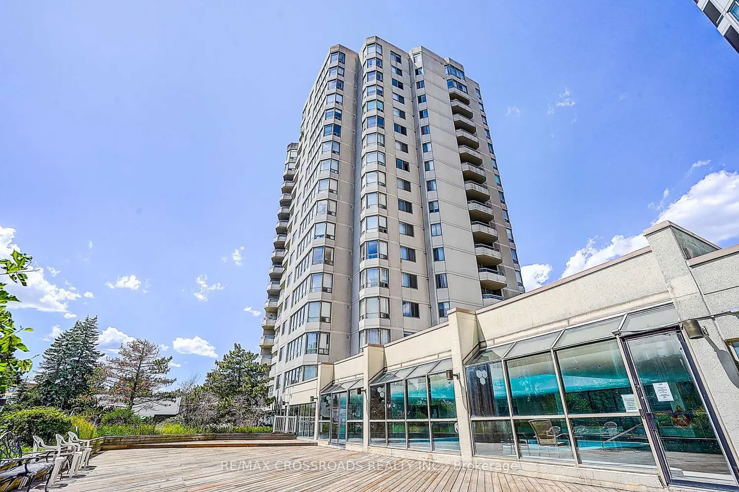 160 Alton Towers Circle 1612