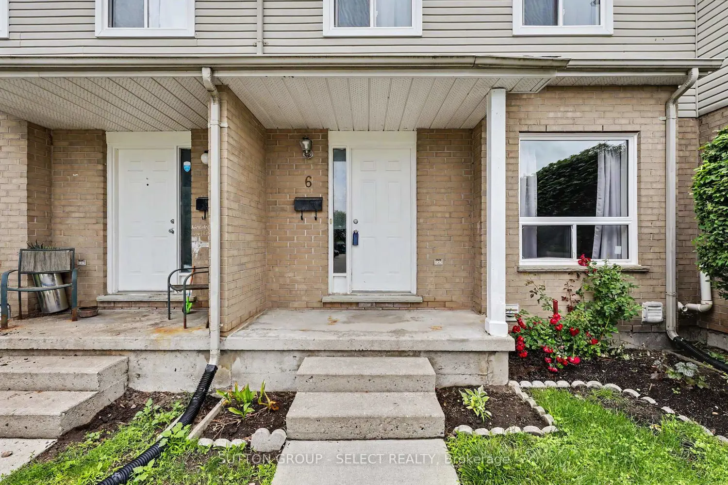 484 Third Street 6 photo 2