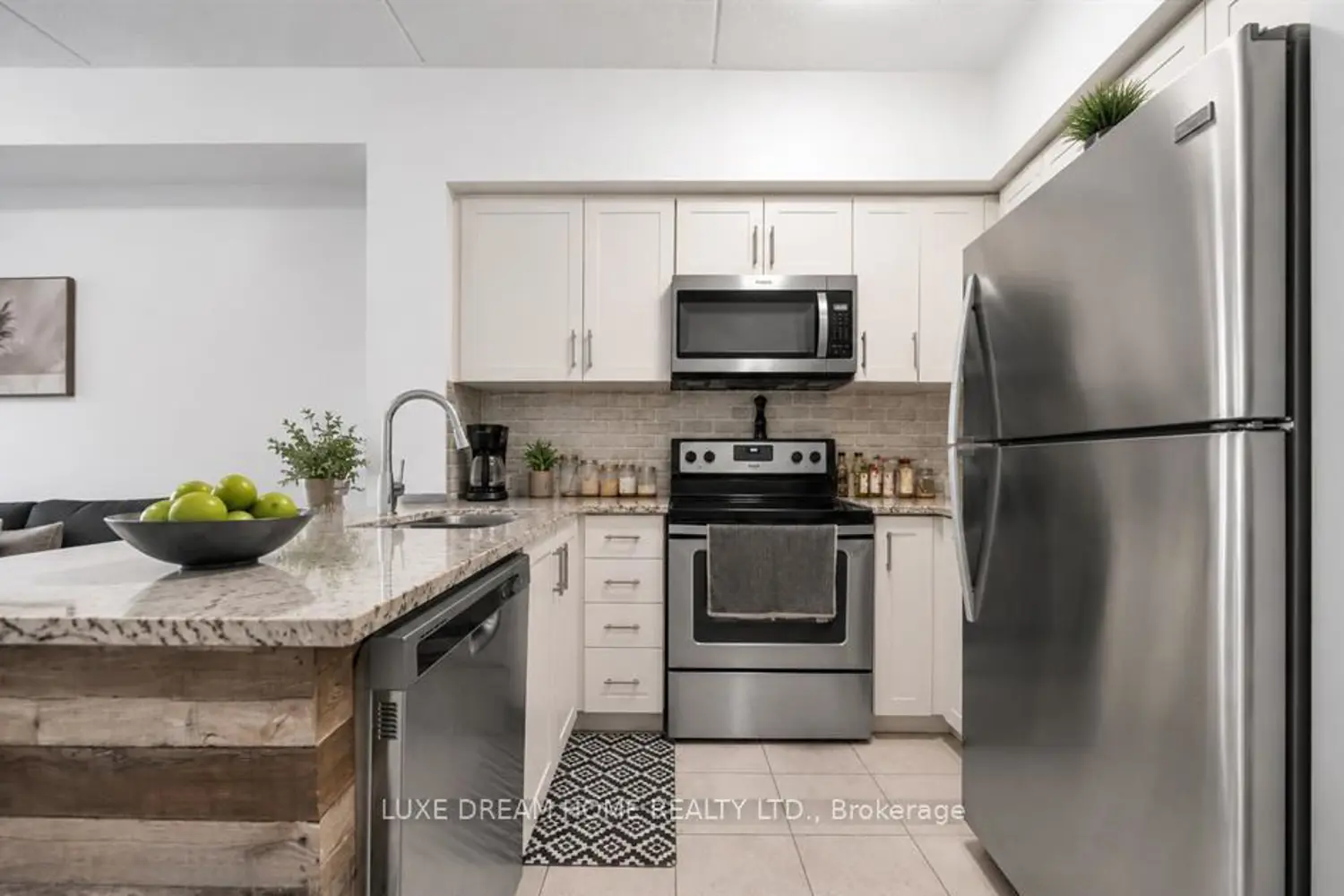 620 Sauve Street 511 photo 5