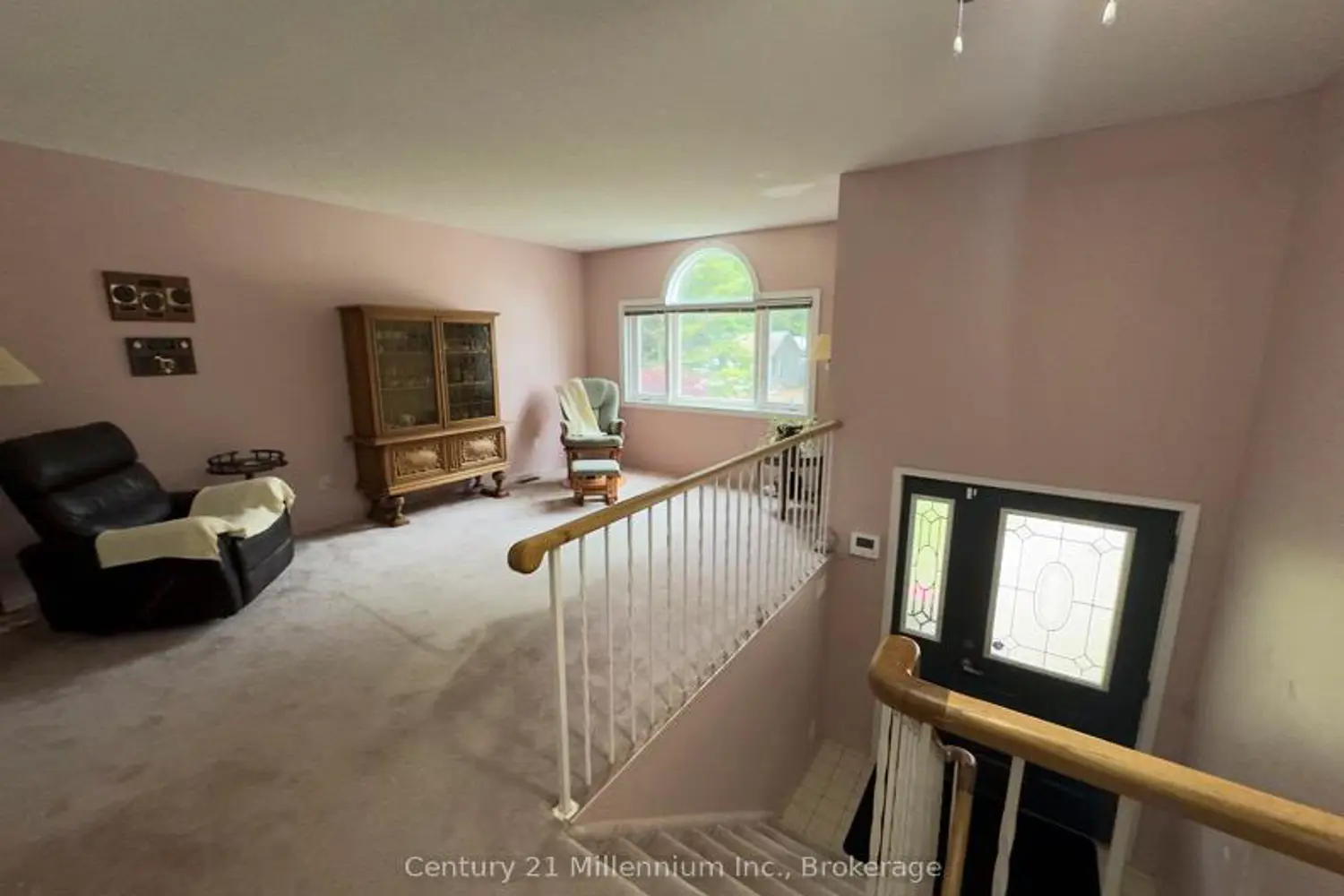 15 Savarin Street photo 3