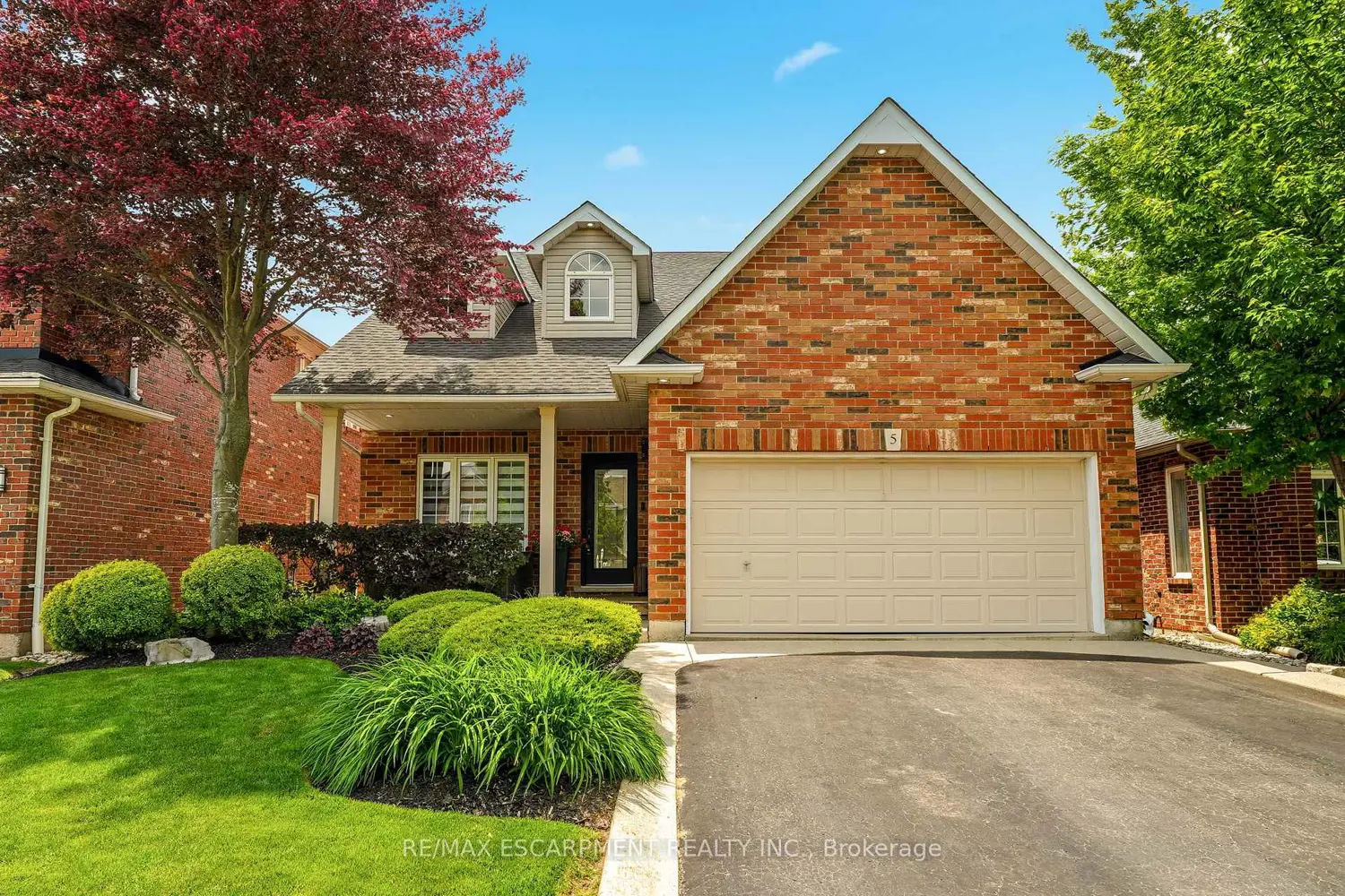 5 Volterra Court