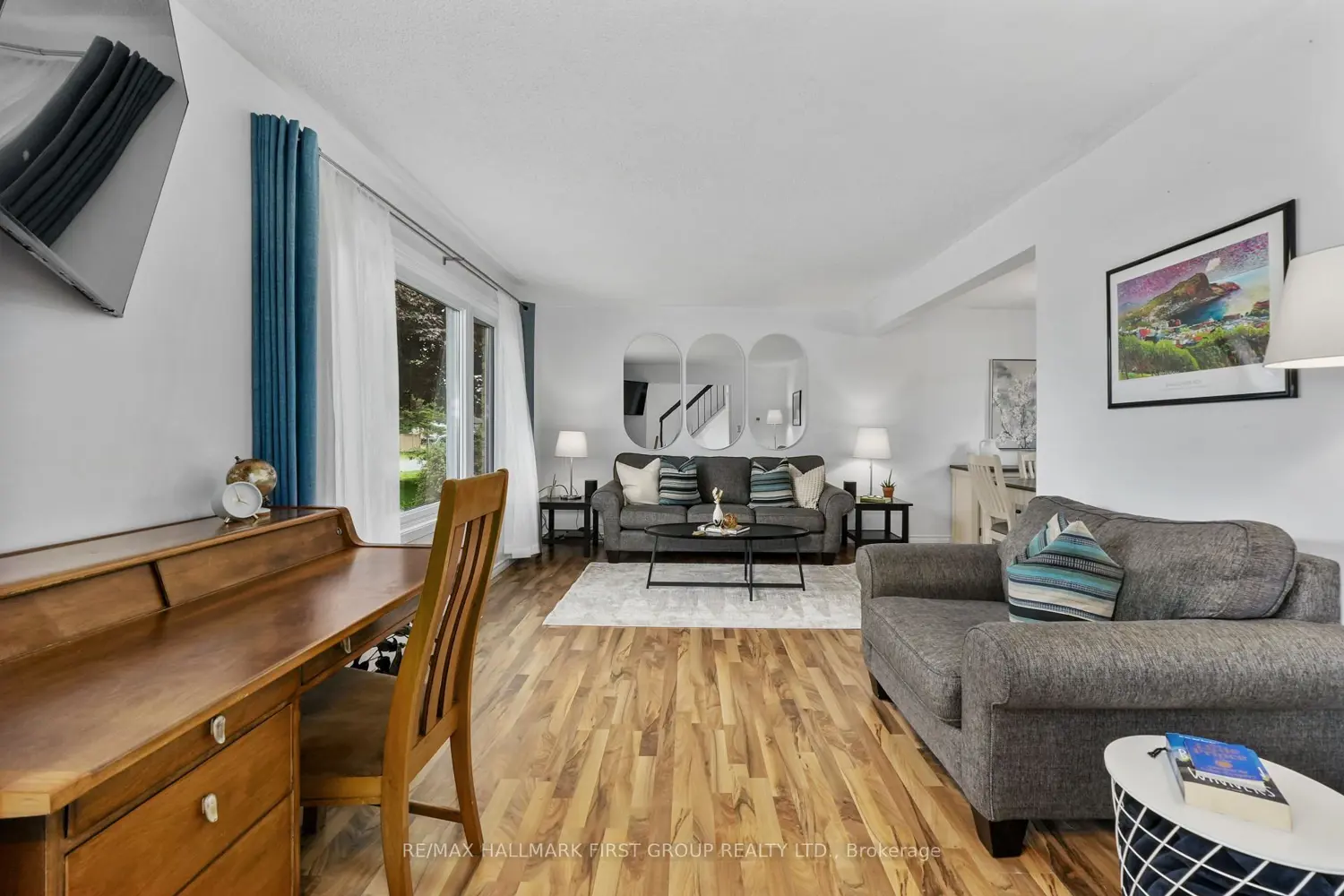 667 Westwood Drive photo 4