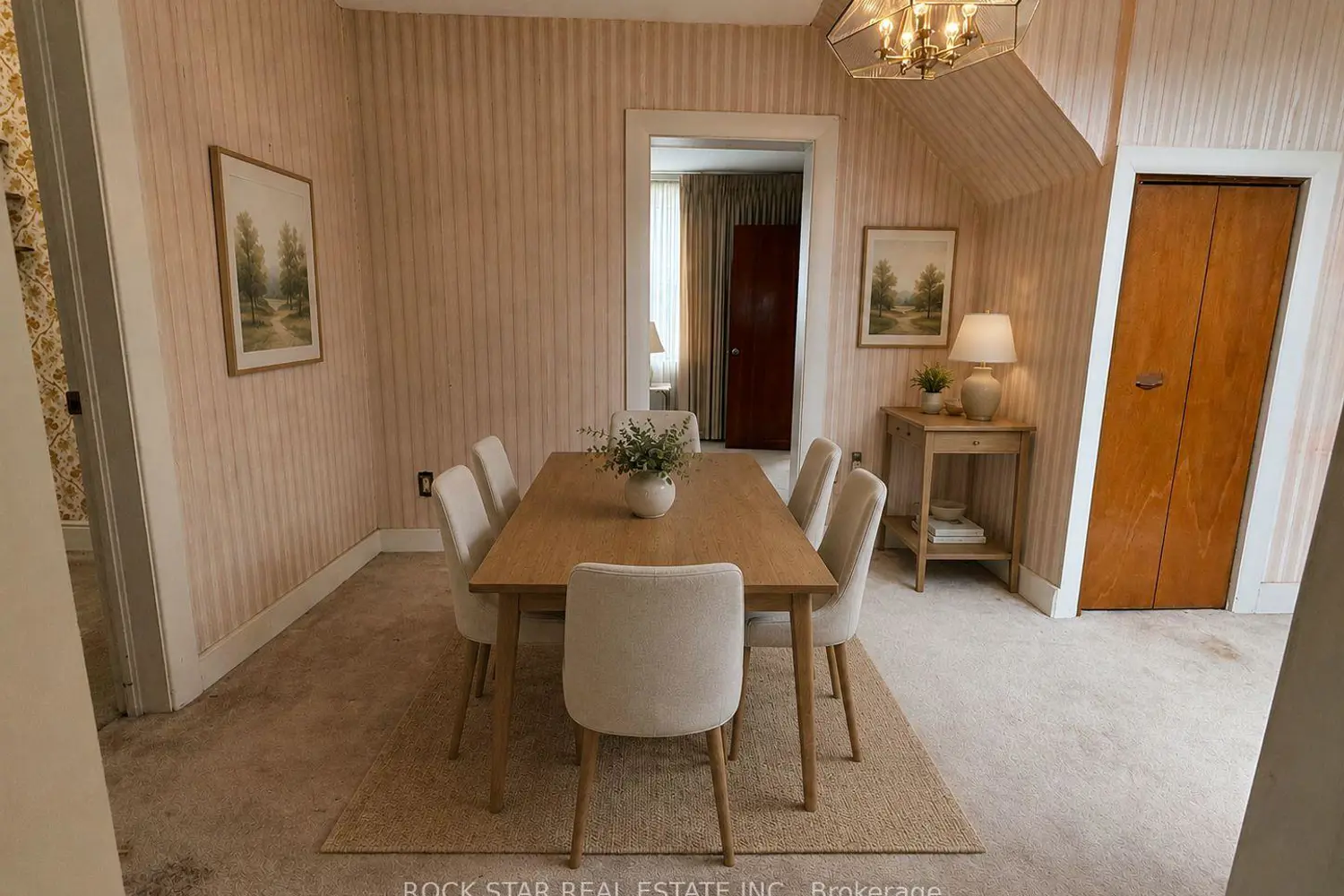 358 Barton Street photo 2