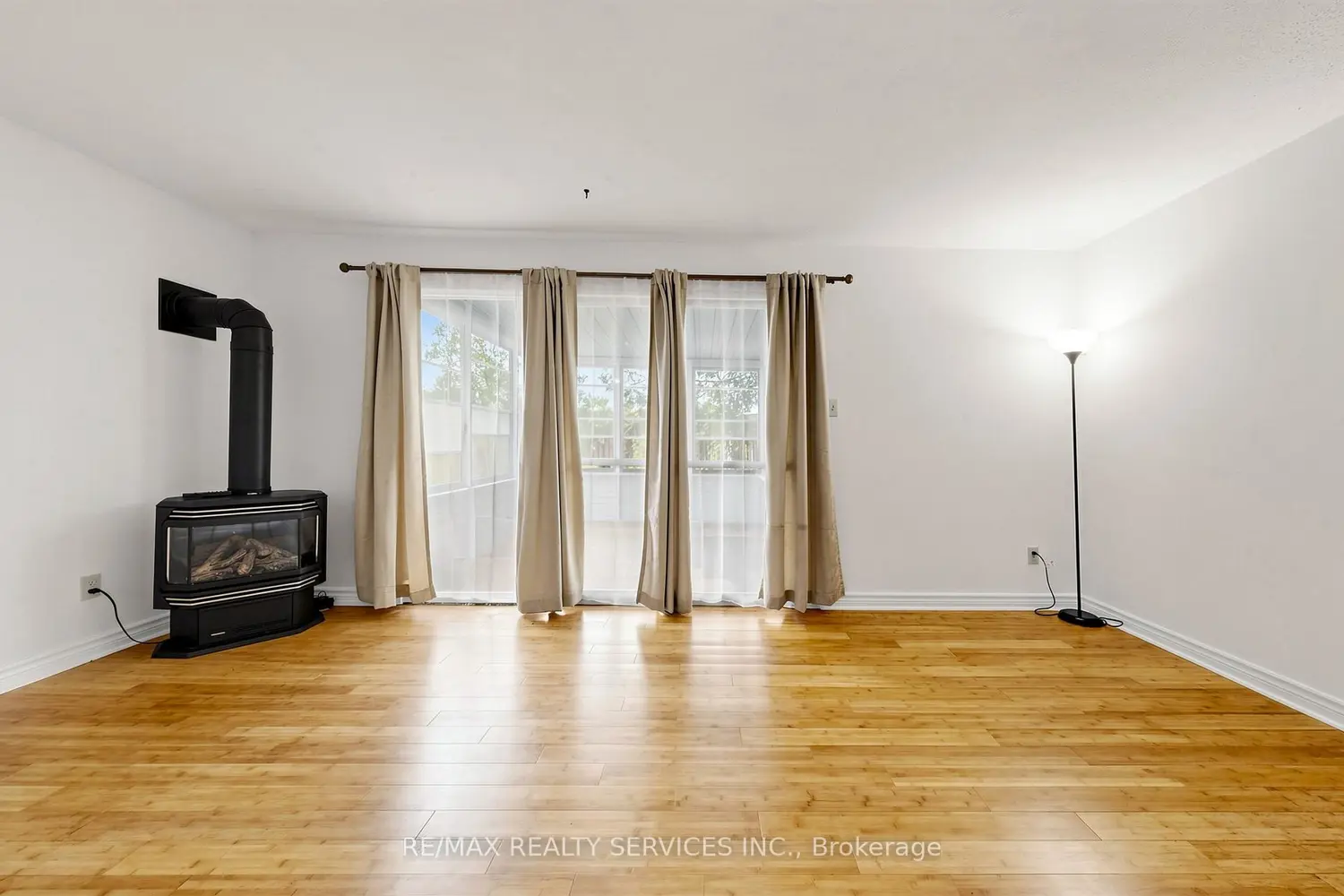 41 Huntingwood Crescent photo 2