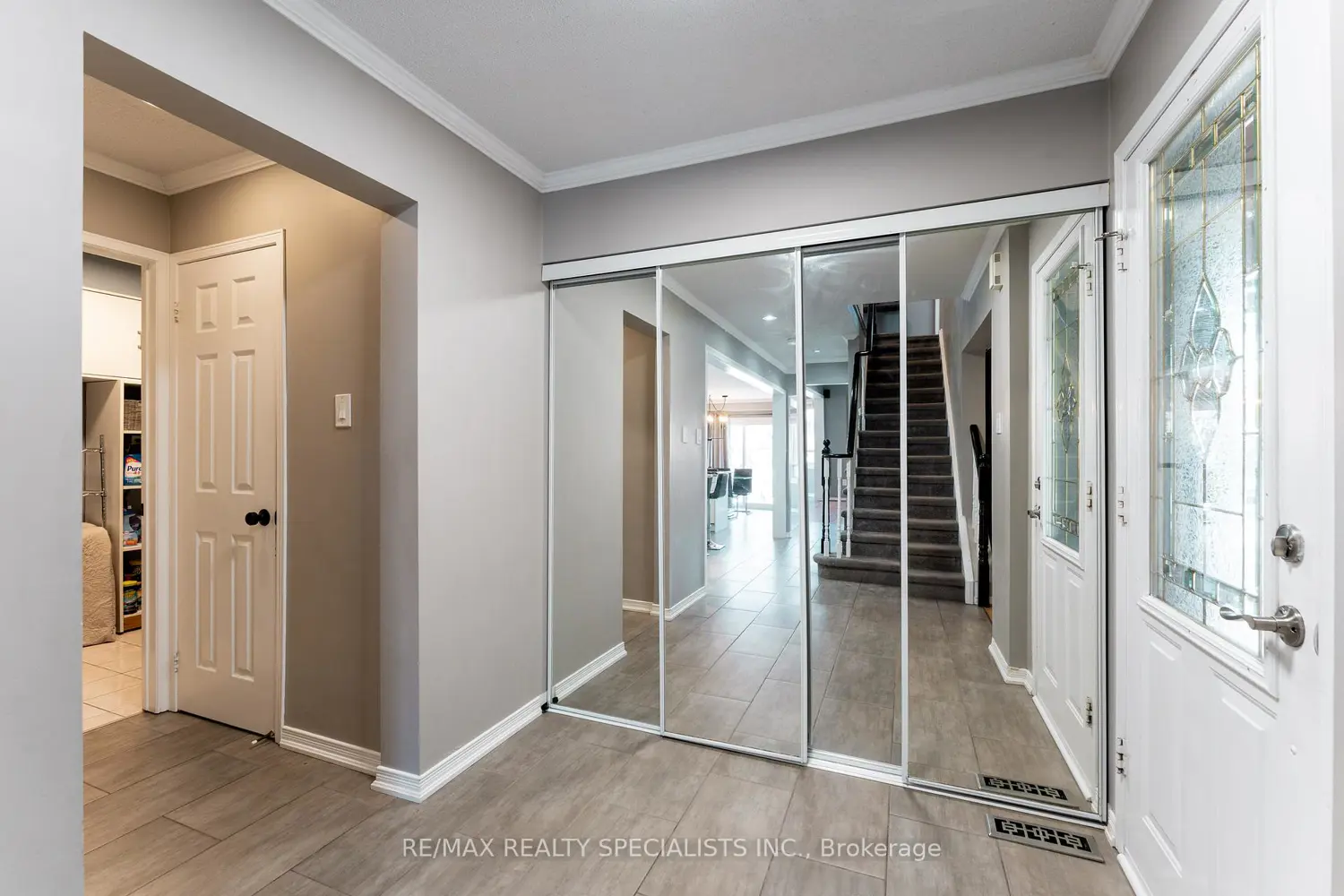 34 Killaloe Crescent photo 4