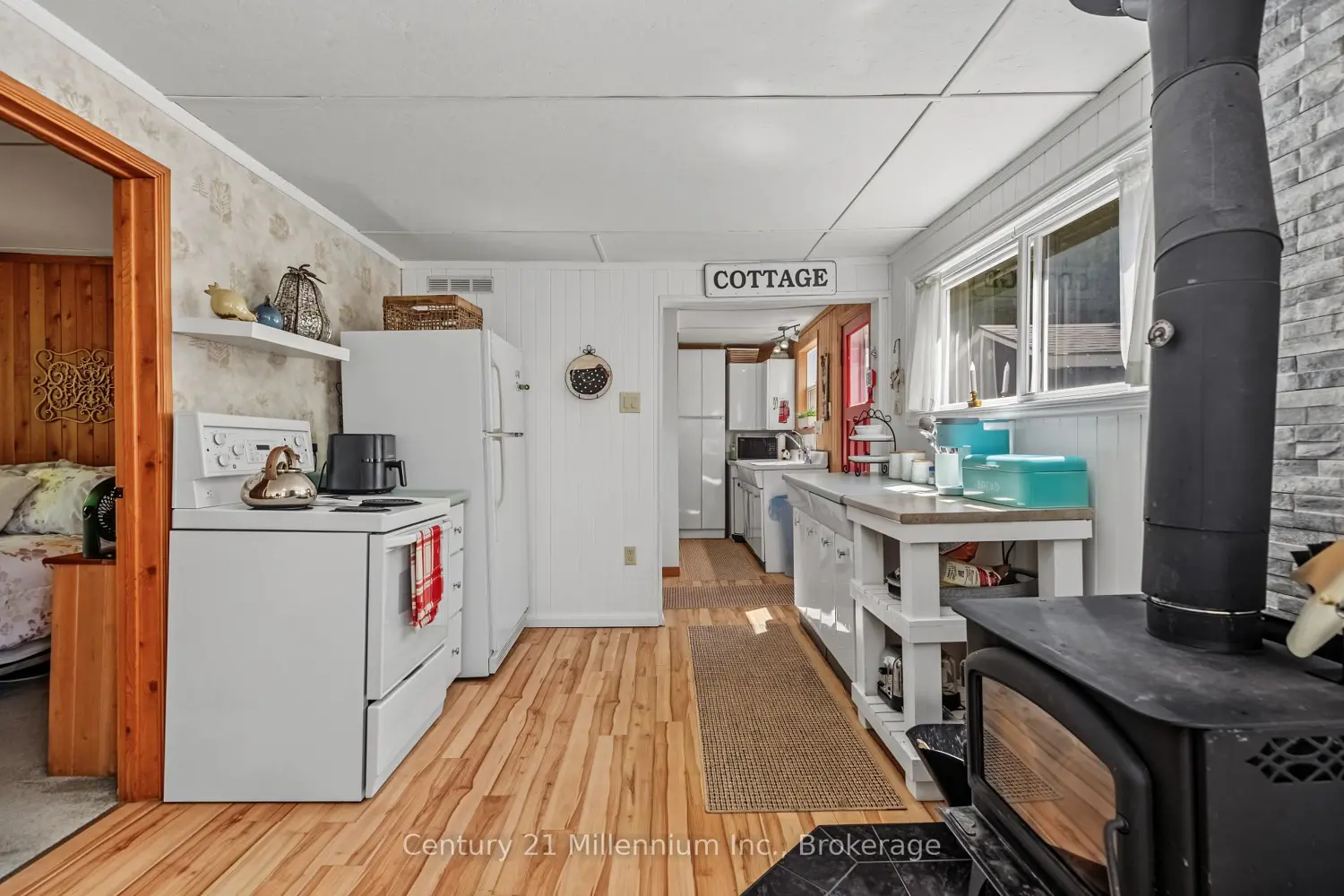 1443 Sunset Drive photo 5