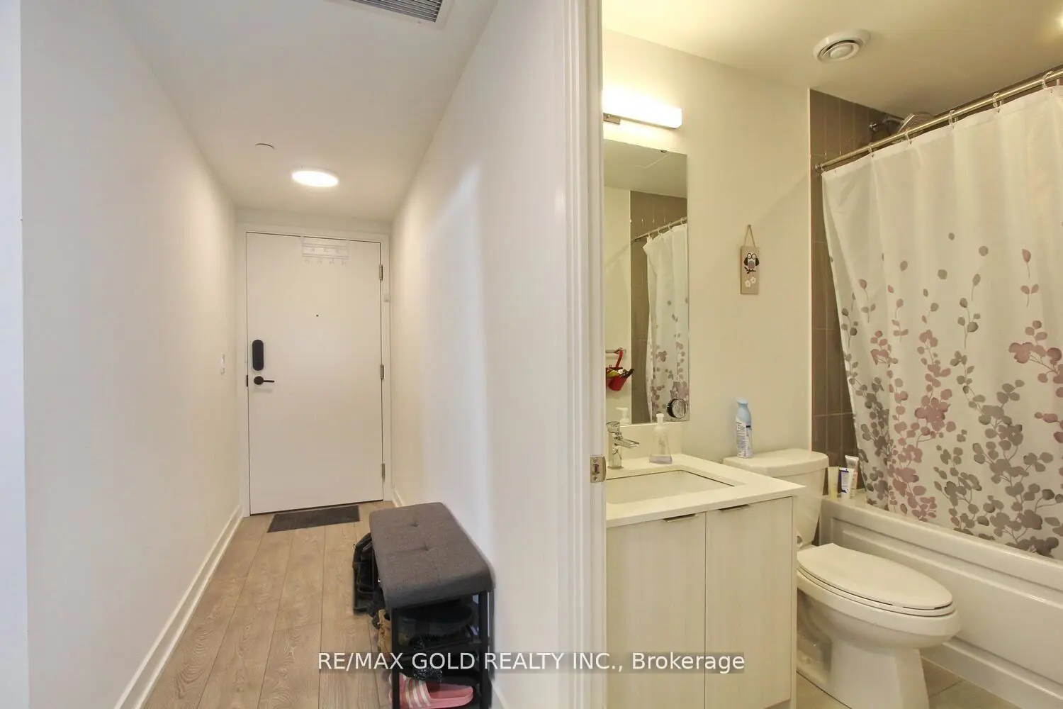 225 Malta Avenue 1401