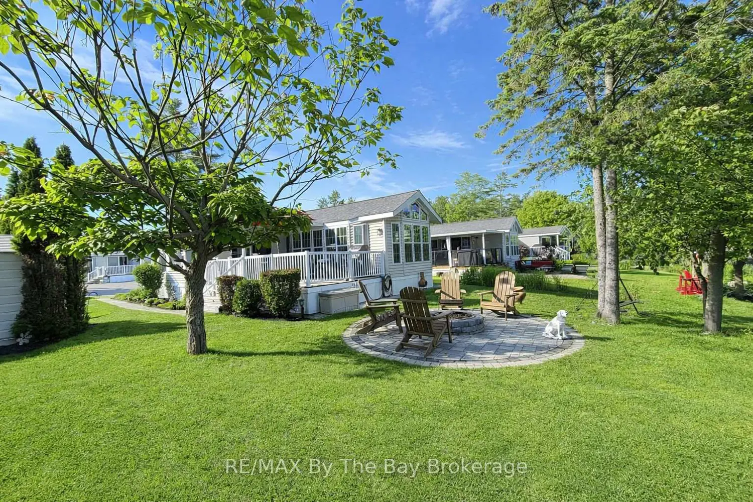 13 White Pines Trail