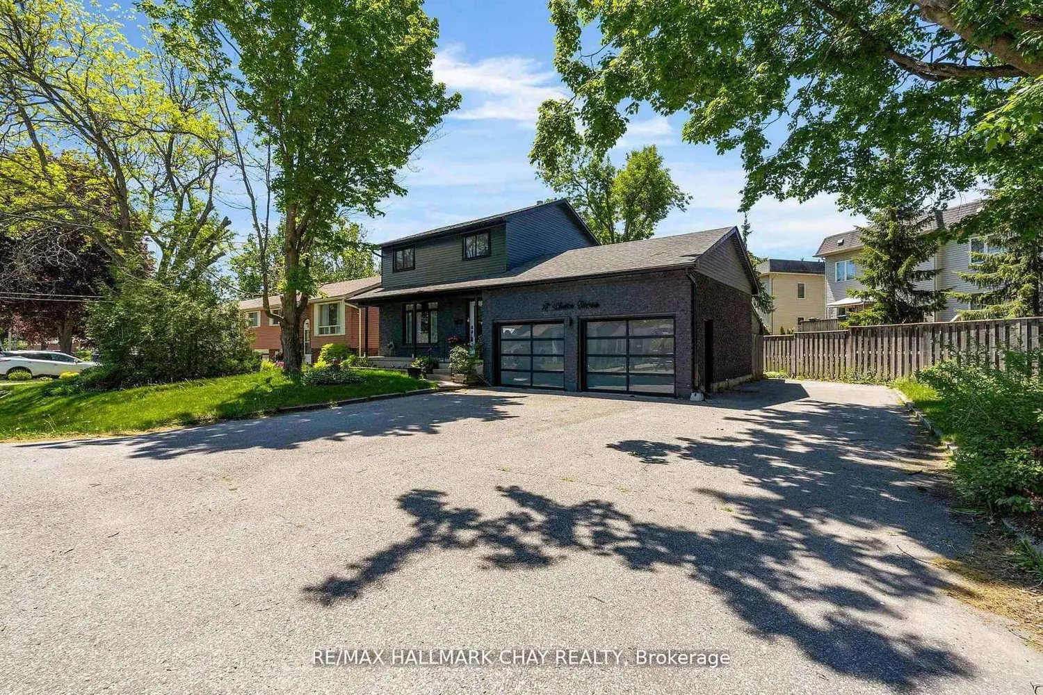 17 Walker Avenue photo 2