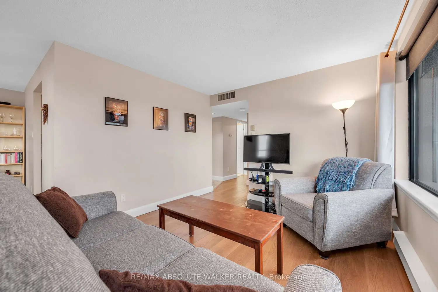470 Laurier Avenue 1007 photo 4