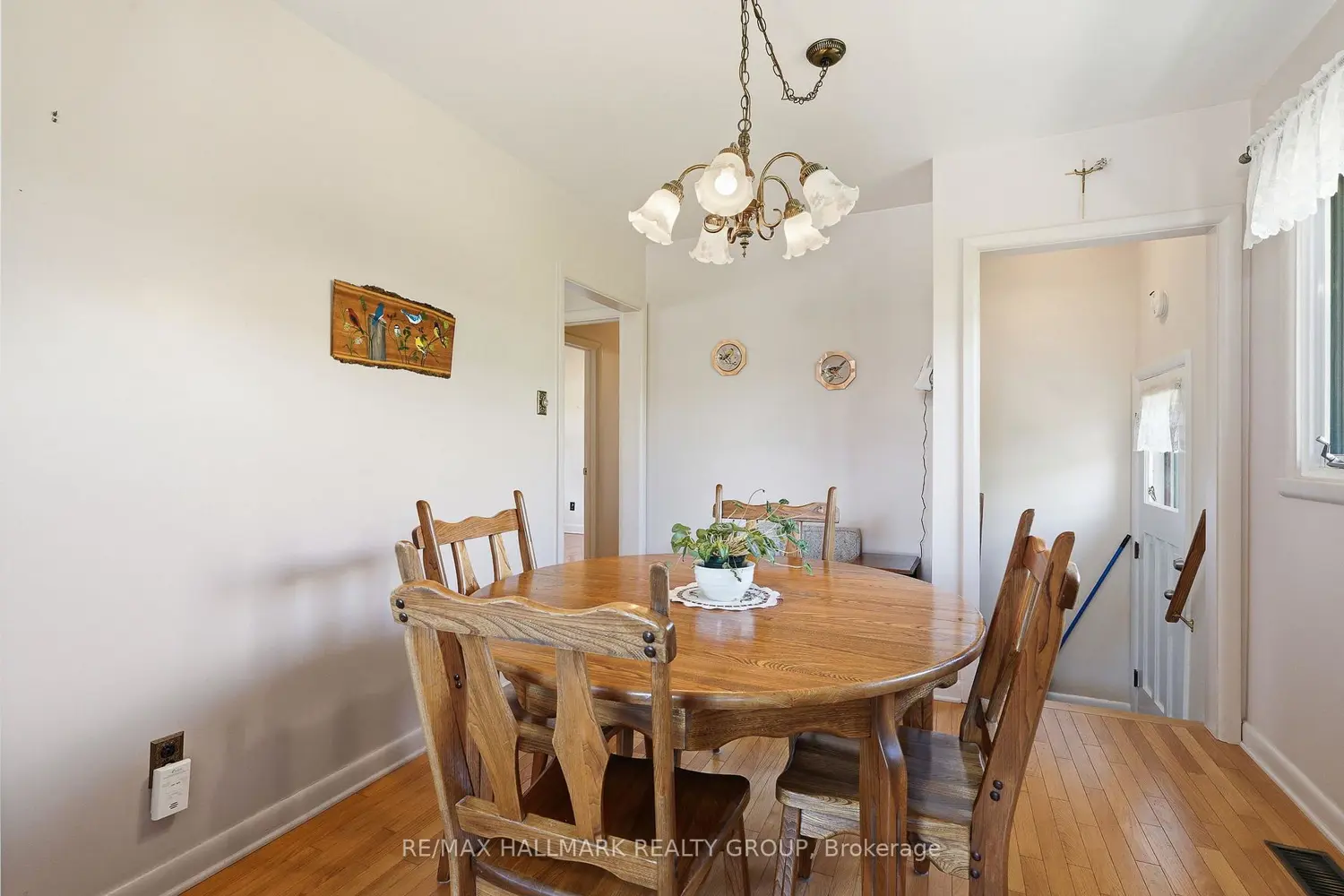 507 Sirois Avenue photo 4