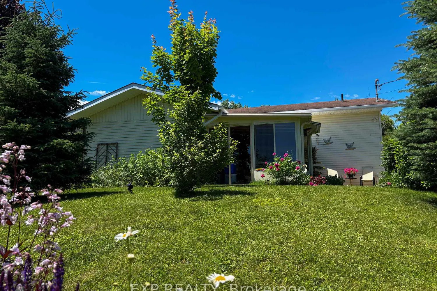 500 Maloney Road photo 3
