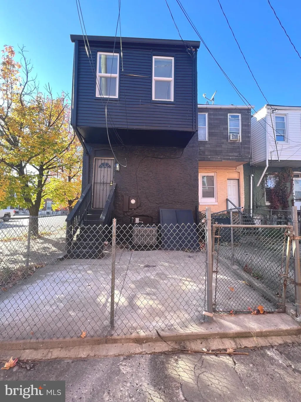 901 N Luzerne Avenue, Baltimore, MD 21205