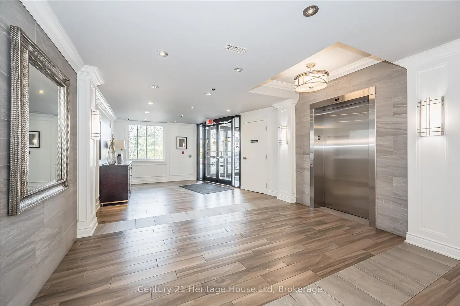 1440 Gordon Street 404 photo 4