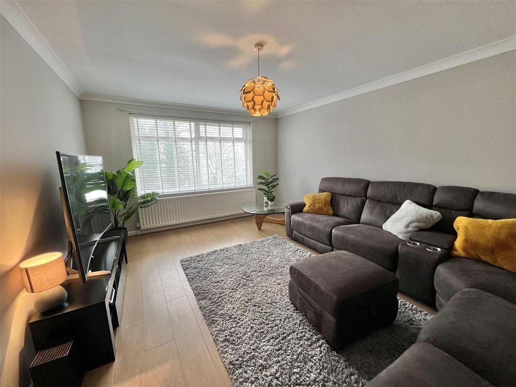2 bed flat for saleRowan Court, Darlington DL3