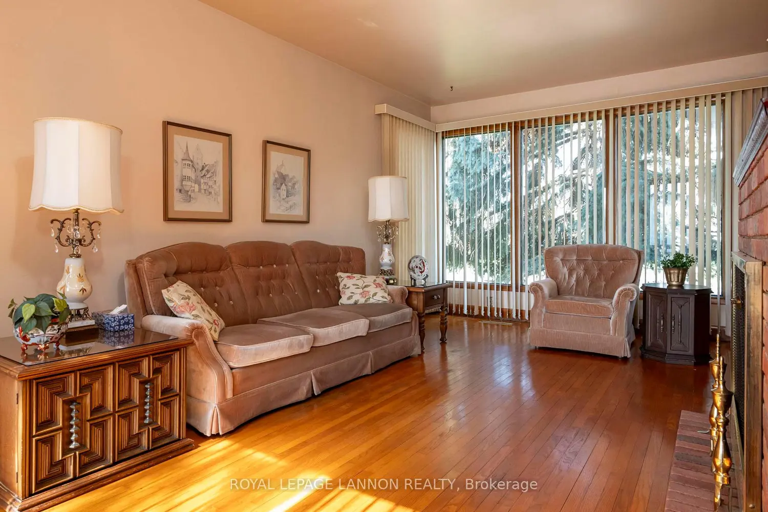 231 Alder Avenue photo 3