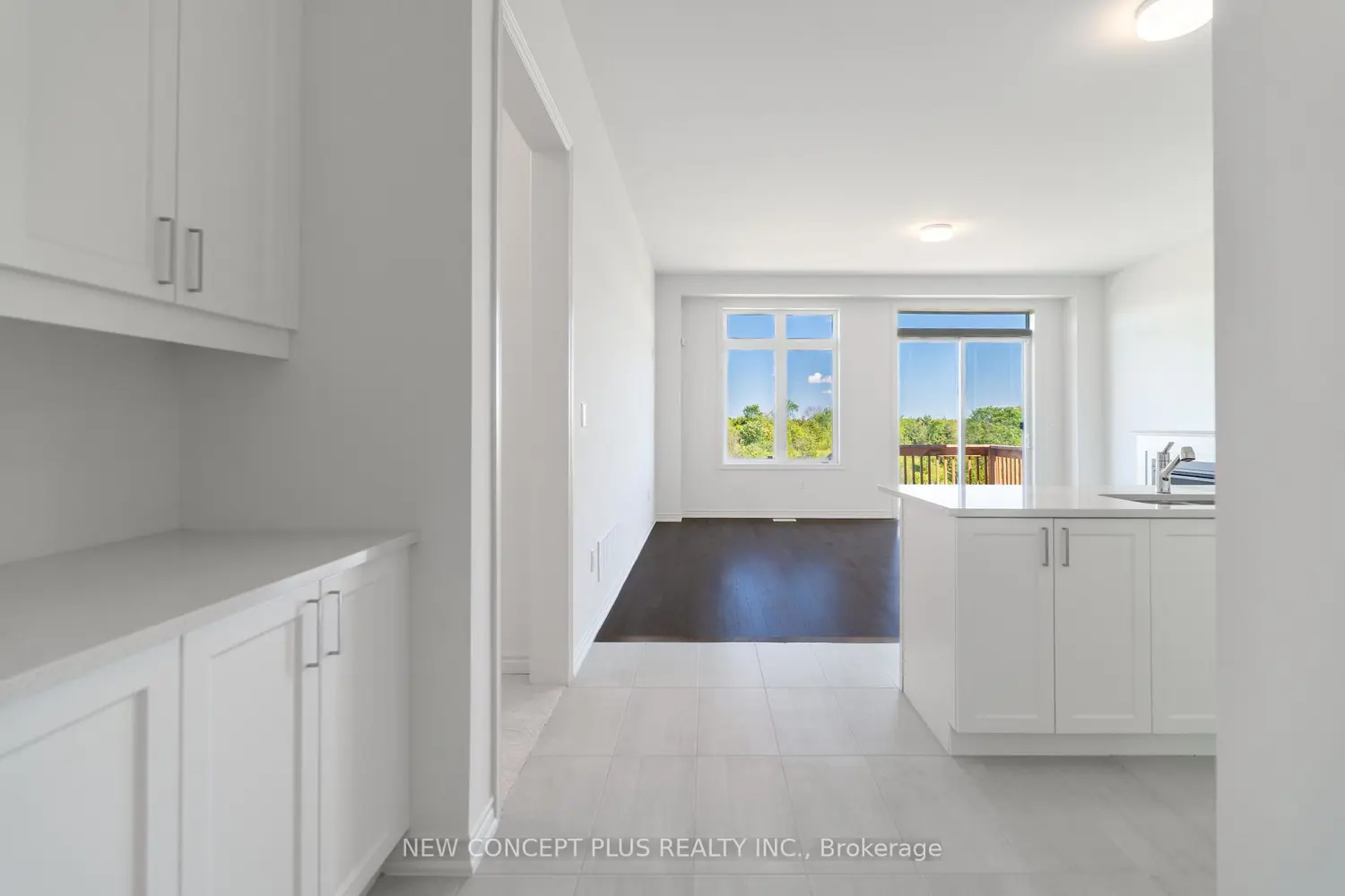 63 Bluebird Boulevard photo 3