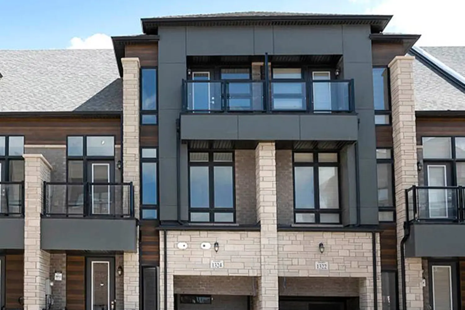 1240 Anthonia Trail
