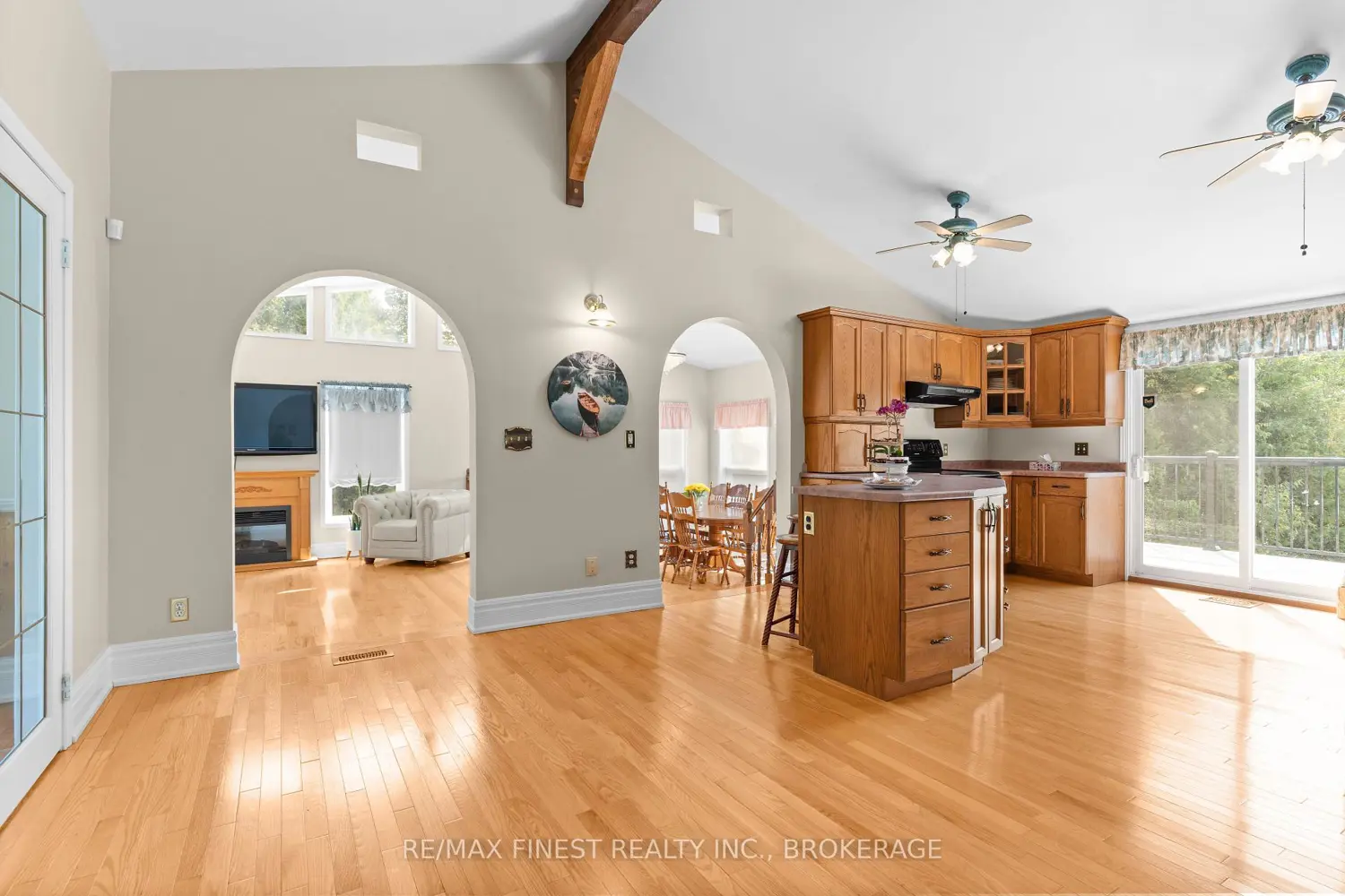 180 Napanee Road photo 3