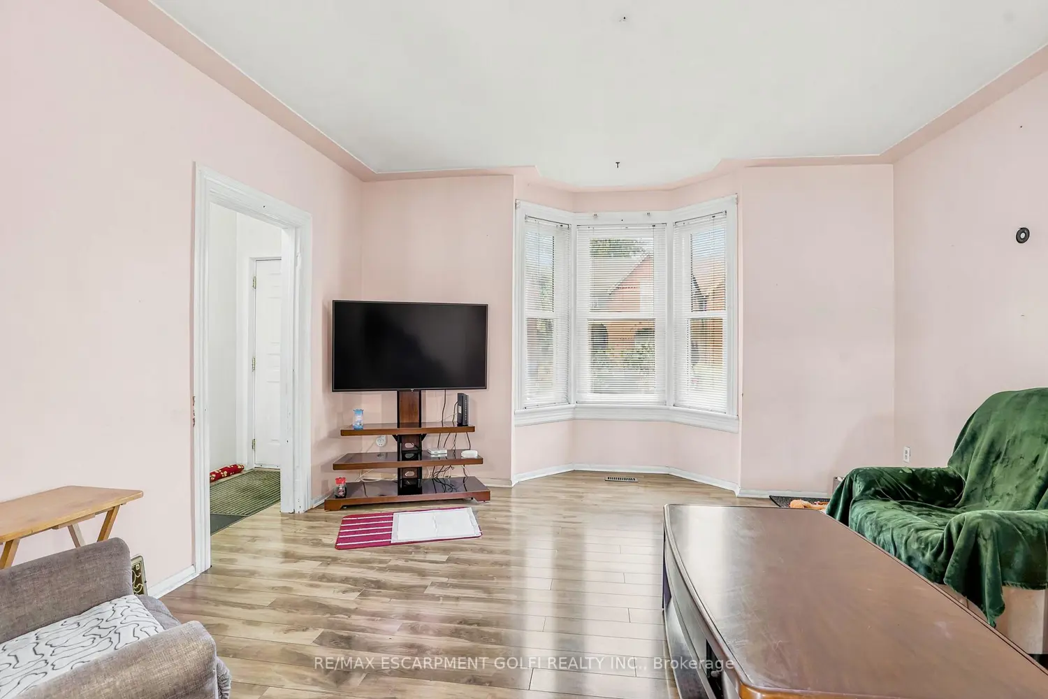 22 Cheever Street photo 5