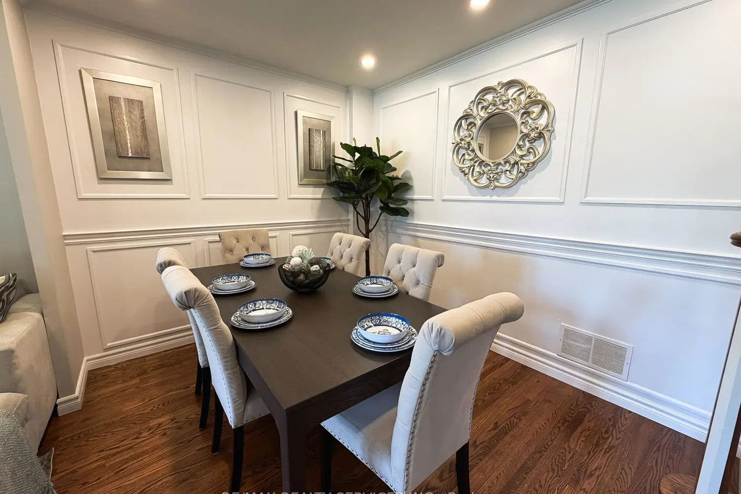 238 Laurier Avenue photo 4