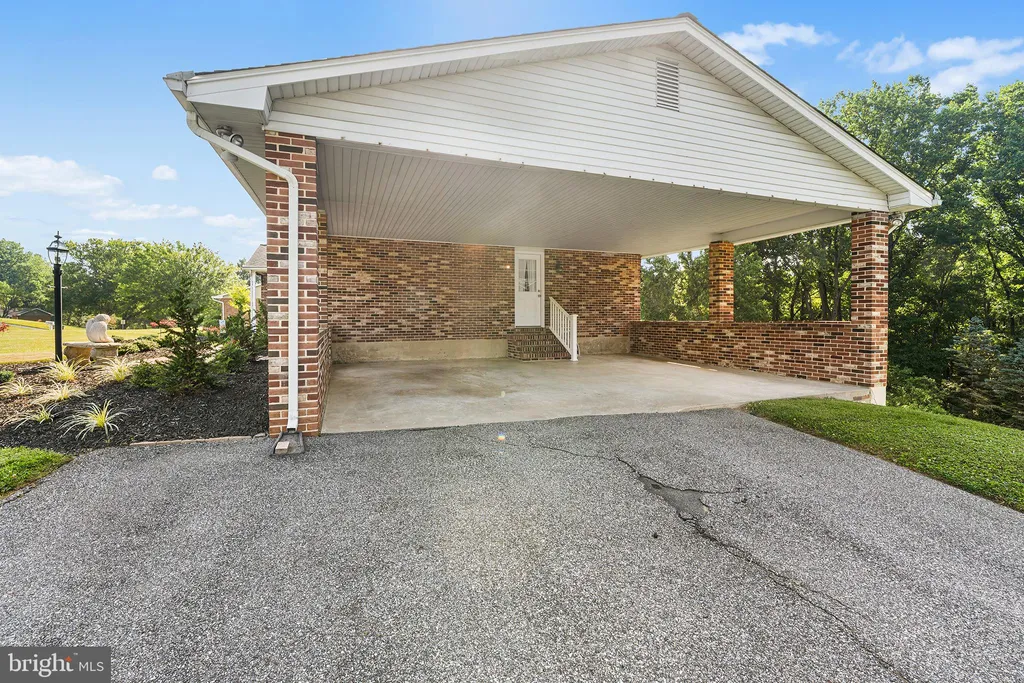 1507 Wildwood Drive, Fallston, MD 21047 photo 2
