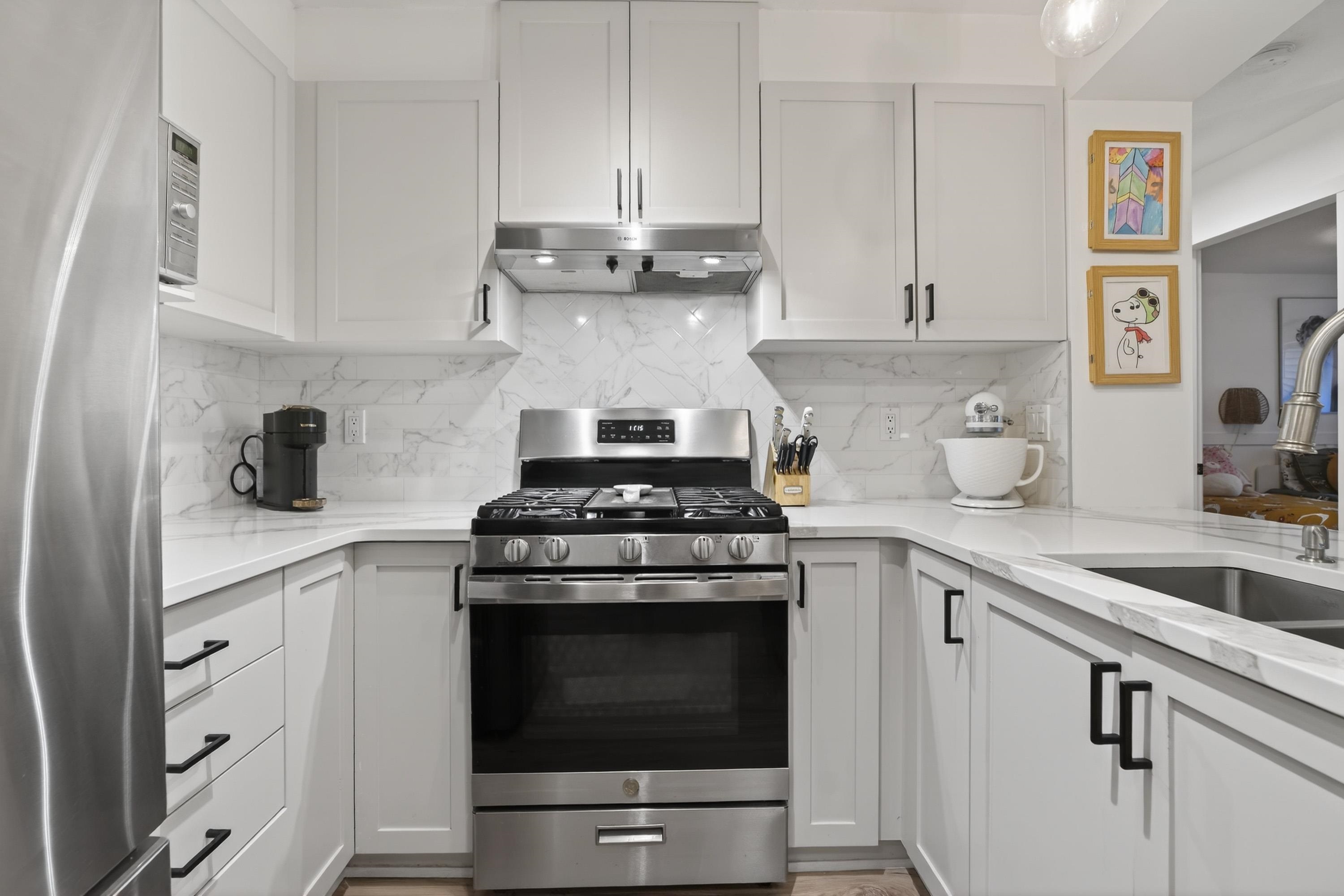 312-2959 Silver Springs Boulevard, Coquitlam, BC, V3E 3S5 photo 4