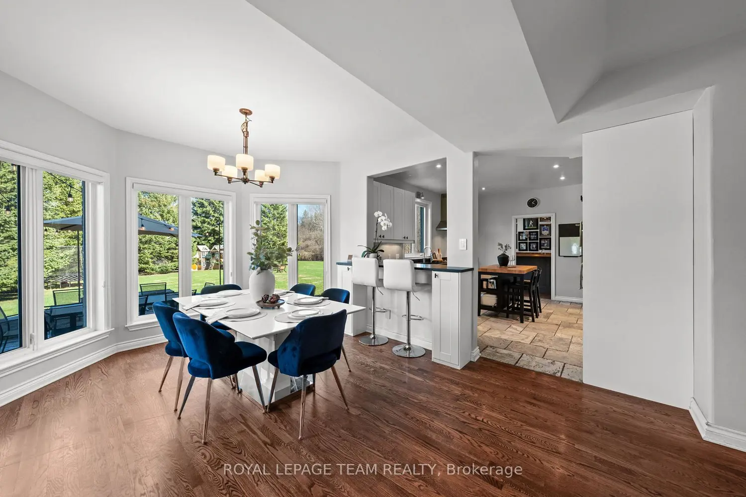 1342 Revell Drive photo 4