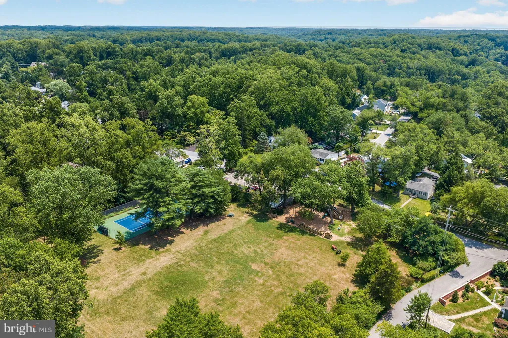 141 Severn Way, Arnold, MD 21012 photo 4