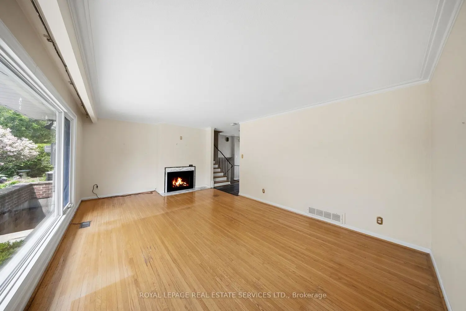 28 Bemersyde Drive photo 4