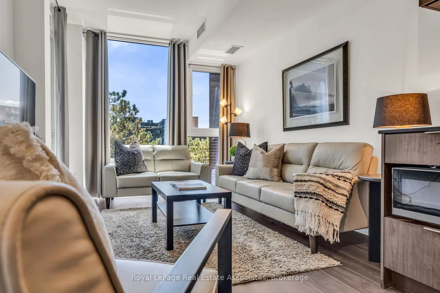 28 Ann Street 414 photo 4