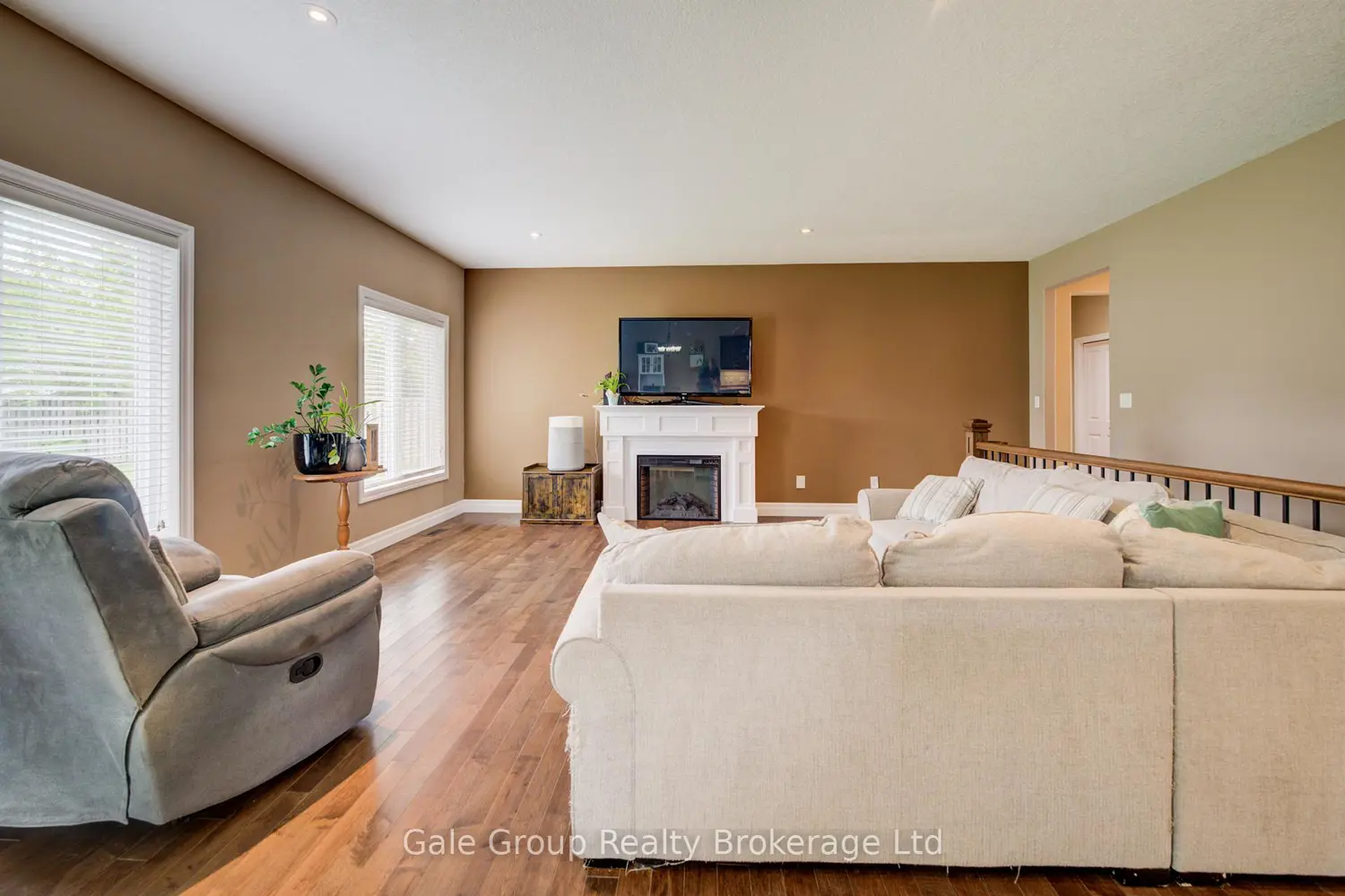 47 Graydon Drive photo 4