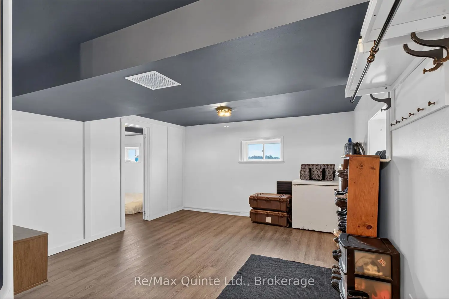 87 Sutherland Road photo 3
