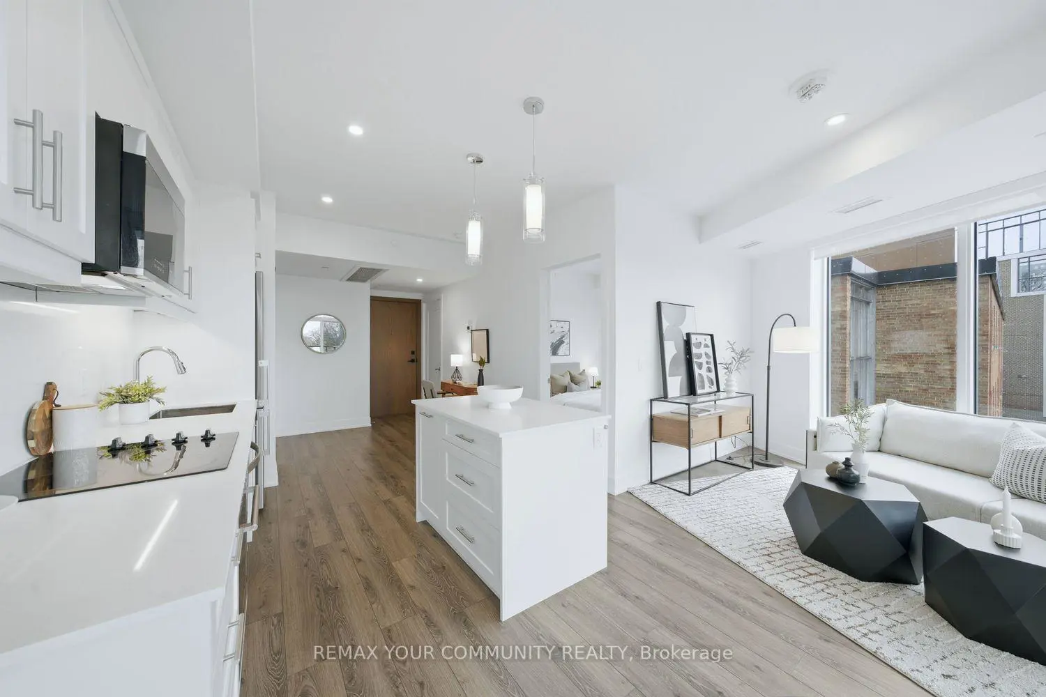 1316 Kingston Road 305 photo 5