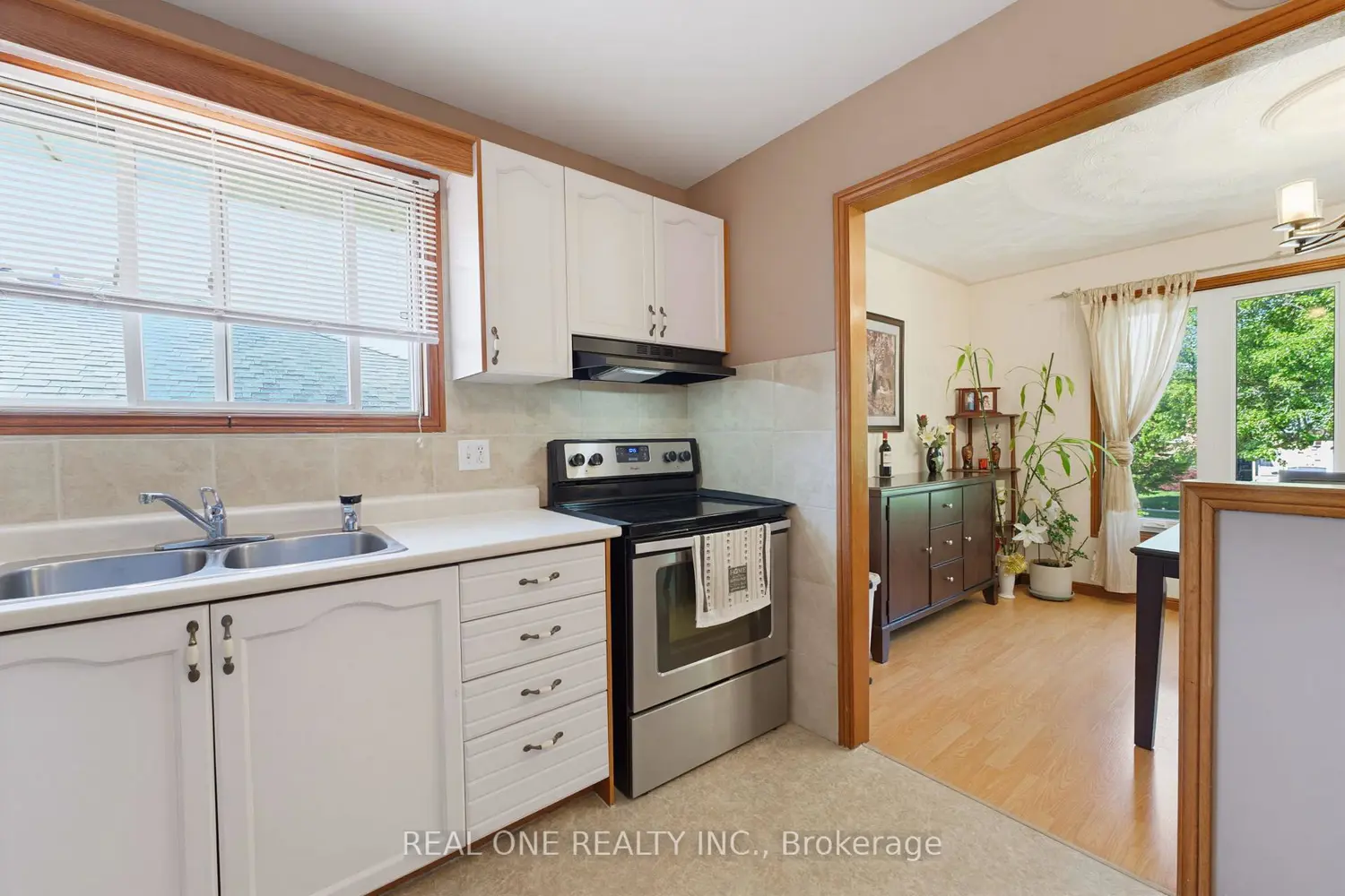 47 Trillium Way photo 5