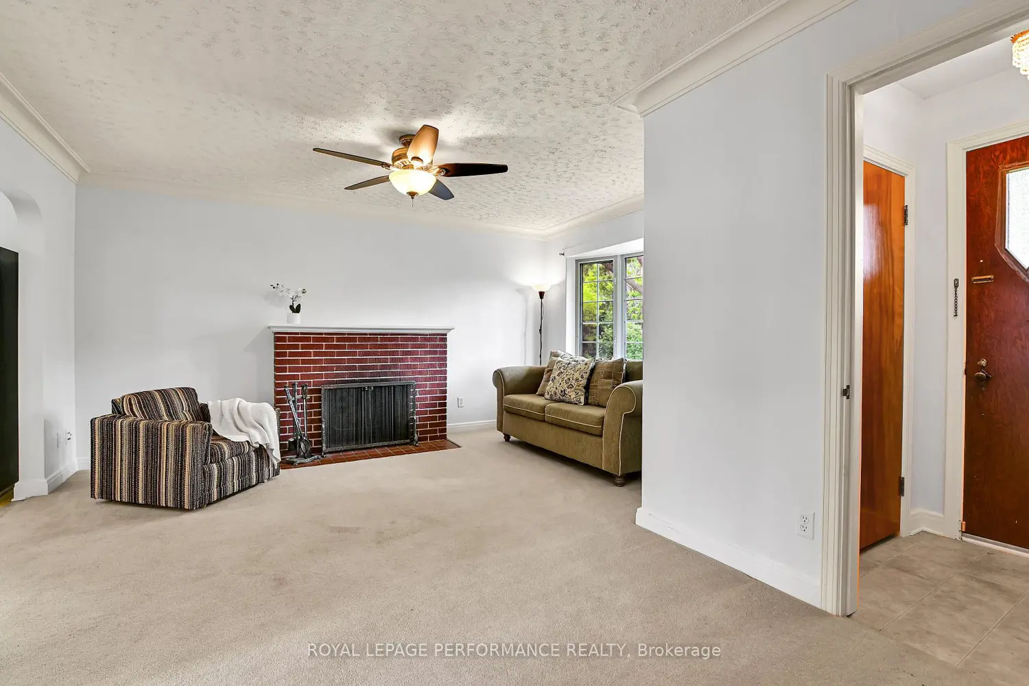 93 Presland Road photo 2
