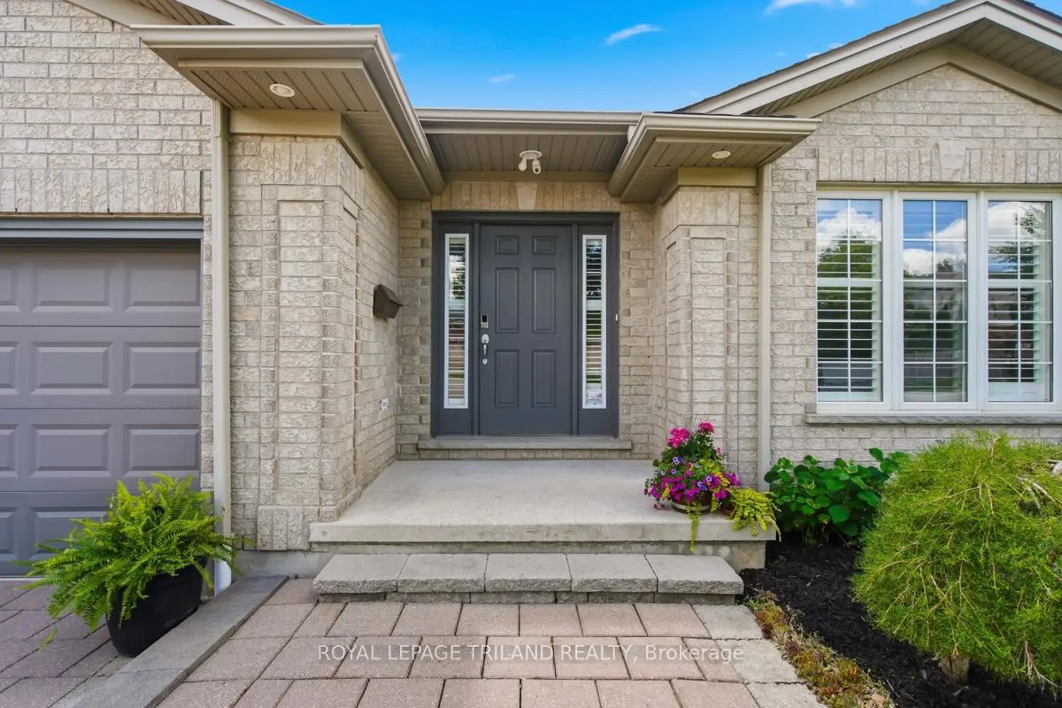 1731 Fiddlehead Place photo 2