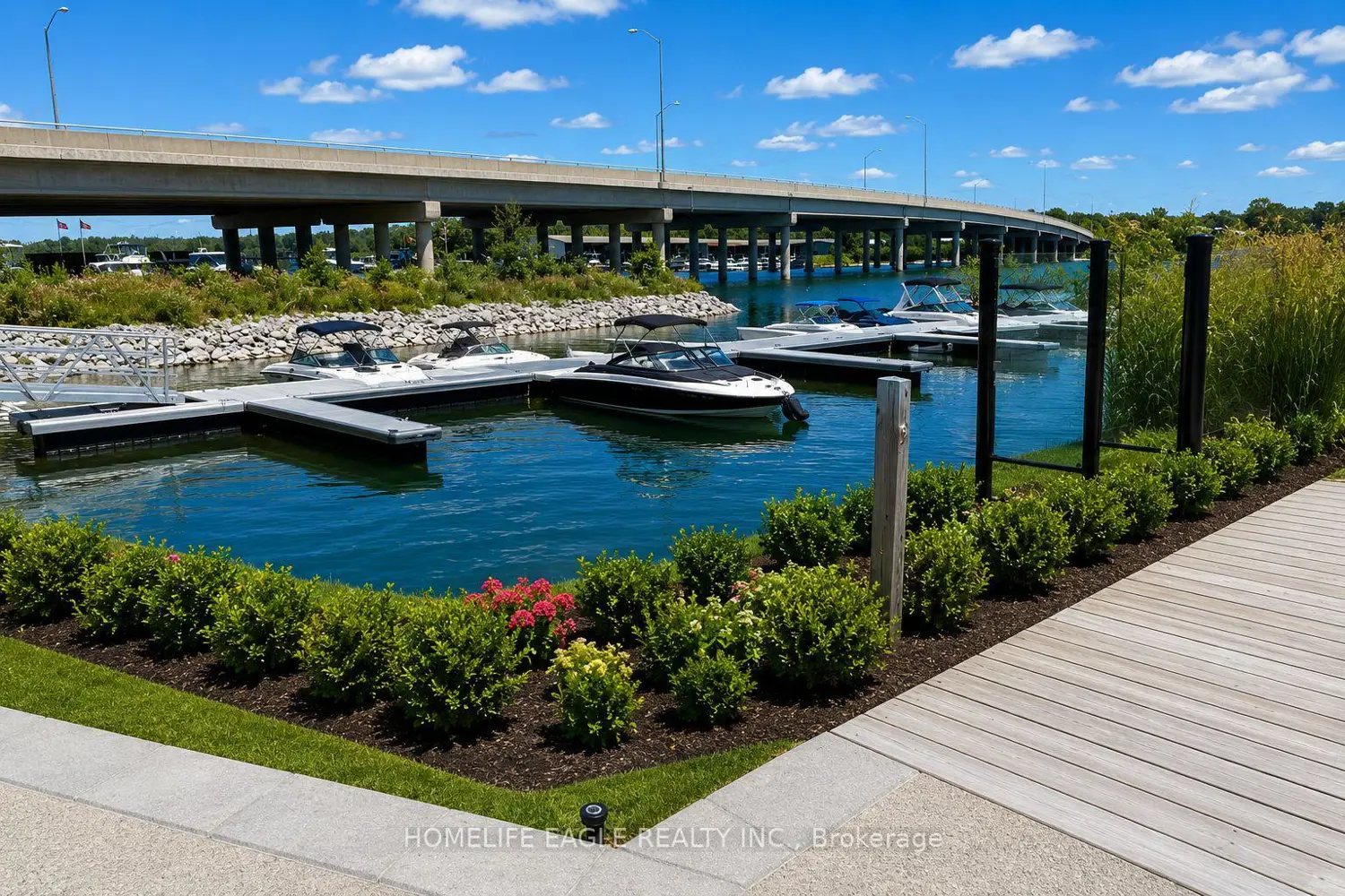 2 Mariner's Pier Way photo 2