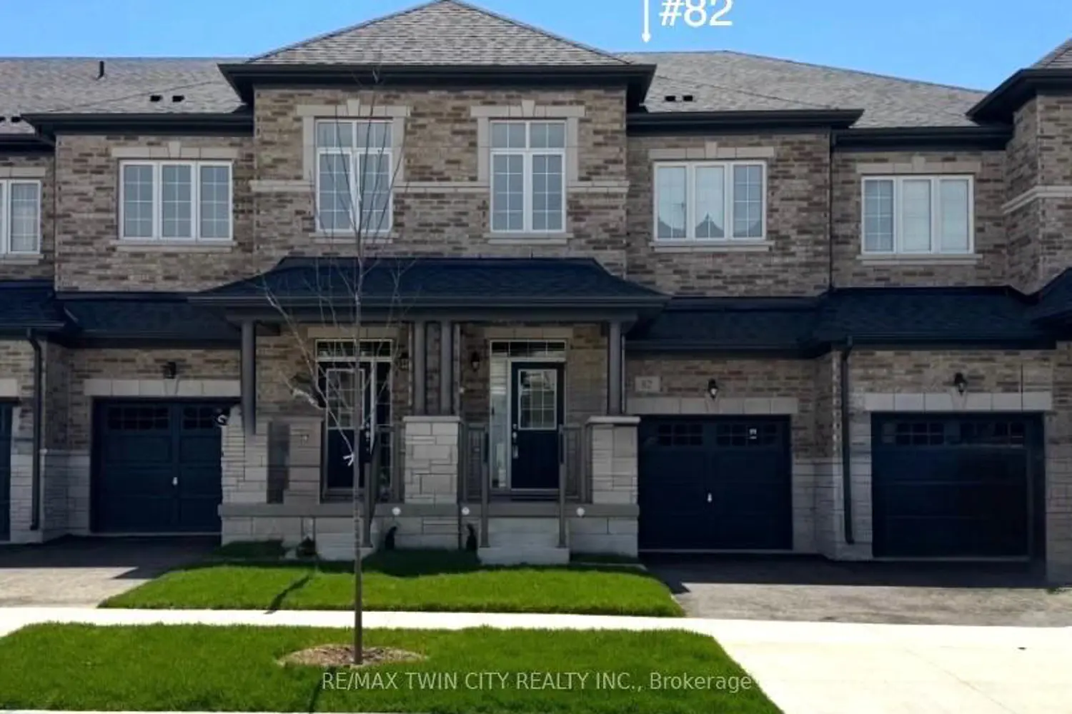 82 Gledhill Crescent