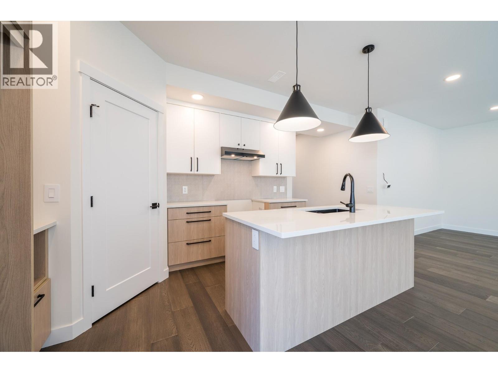 723 Lyne Road, Kamloops, BC, V2B6Z7 photo 5