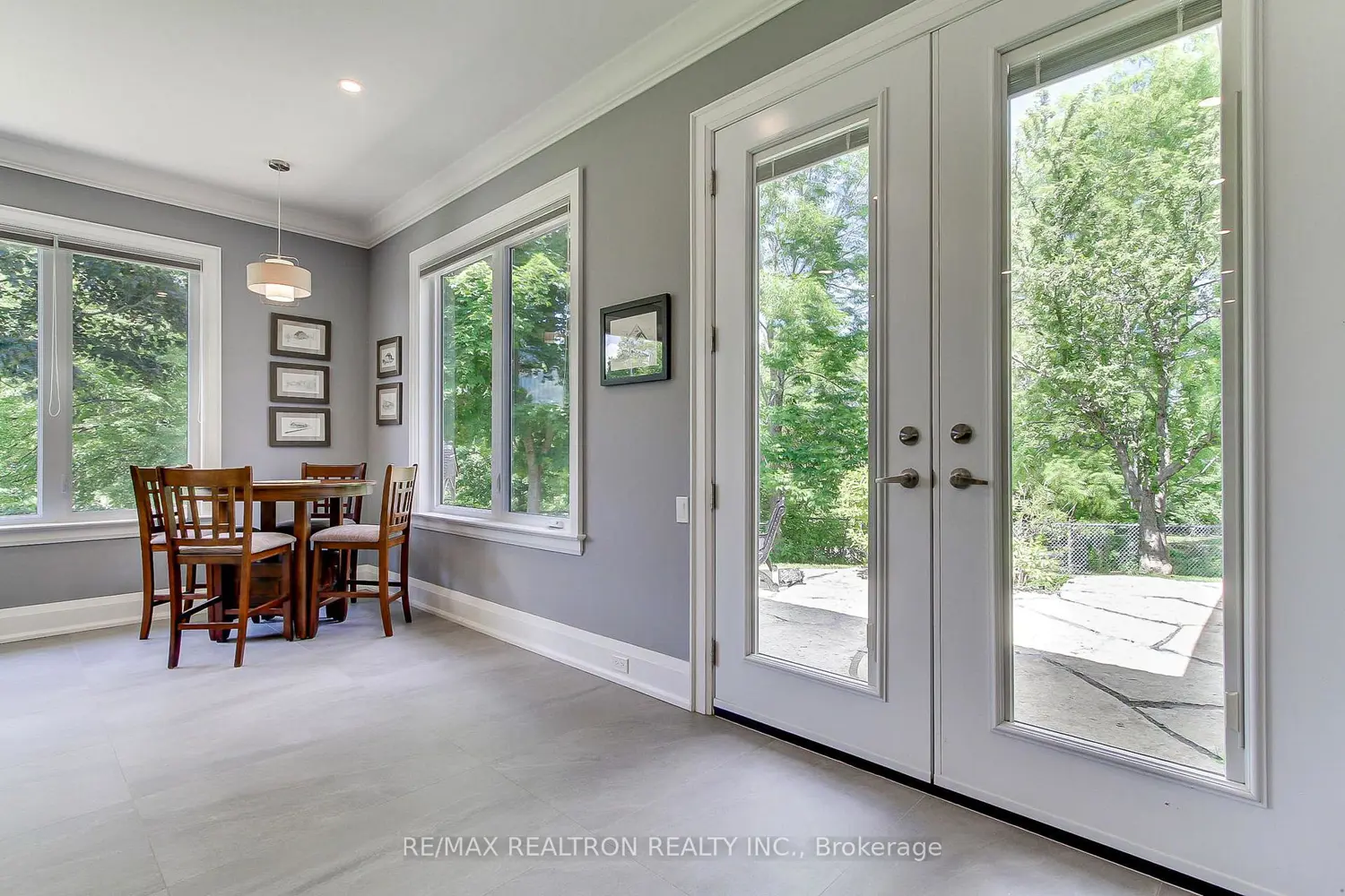 203 Pefferlaw Road photo 5