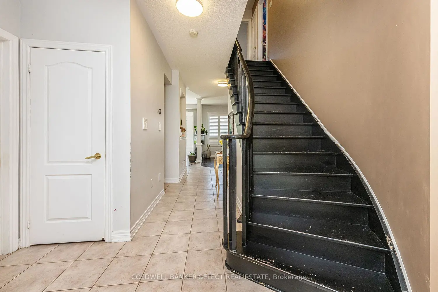 86 Stoneylake Avenue photo 4