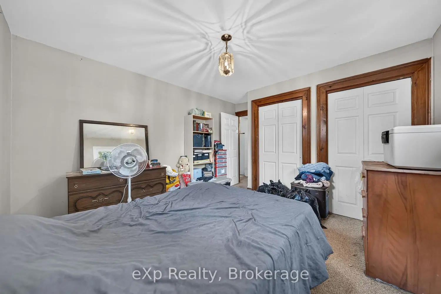 126 Chatham Street photo 3