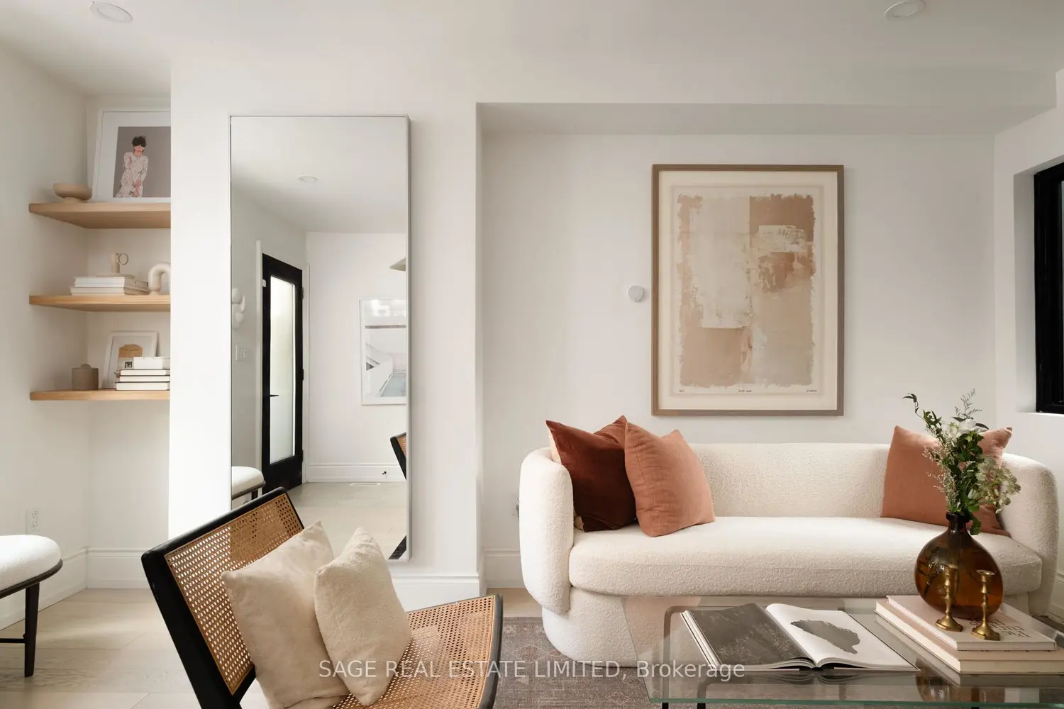 75 Allen Avenue photo 3