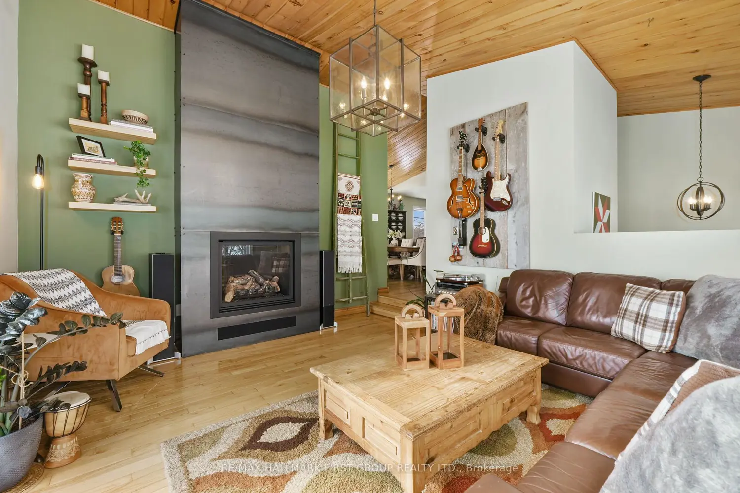 500 Honey Road photo 4