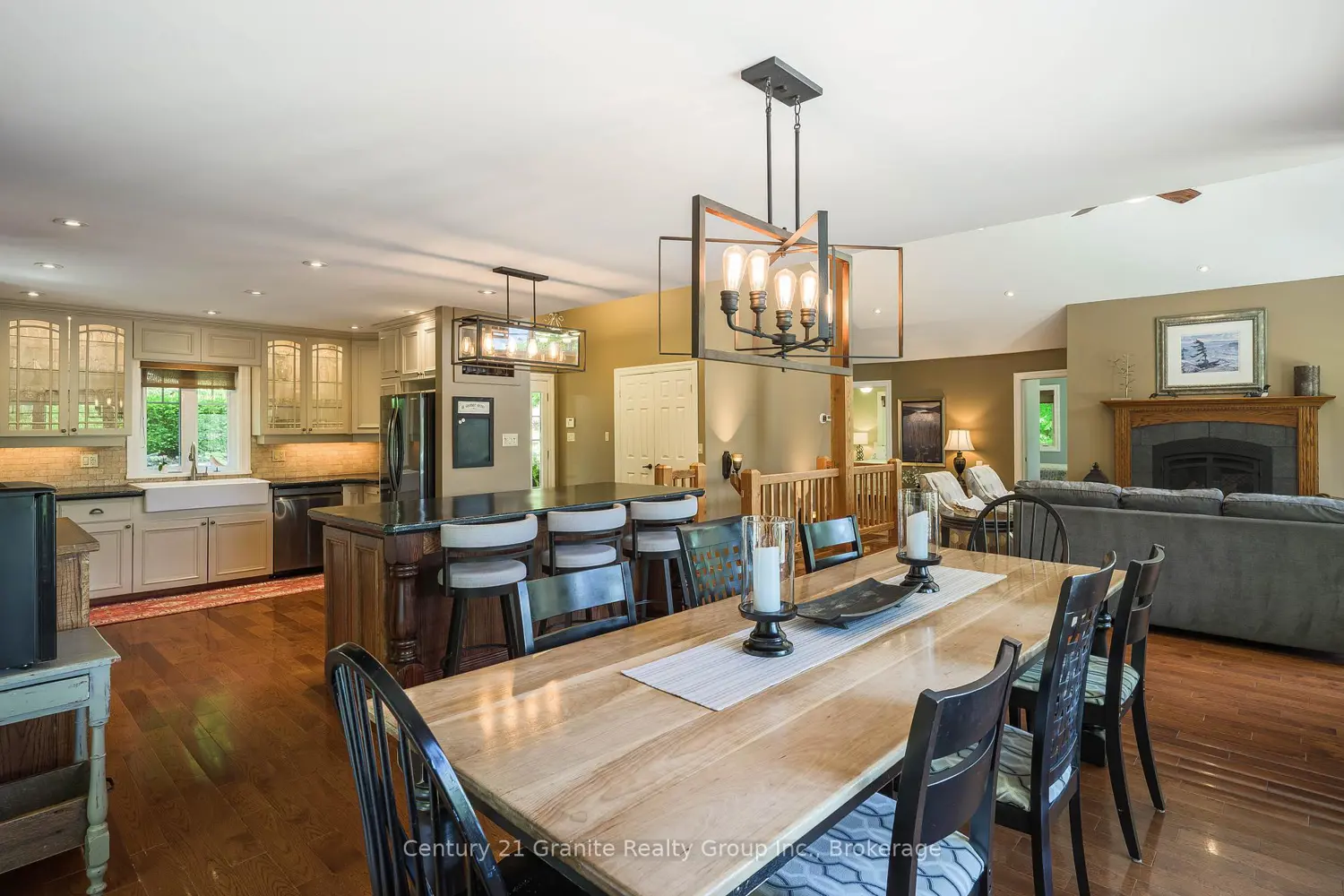 1070 Shipley Drive photo 3