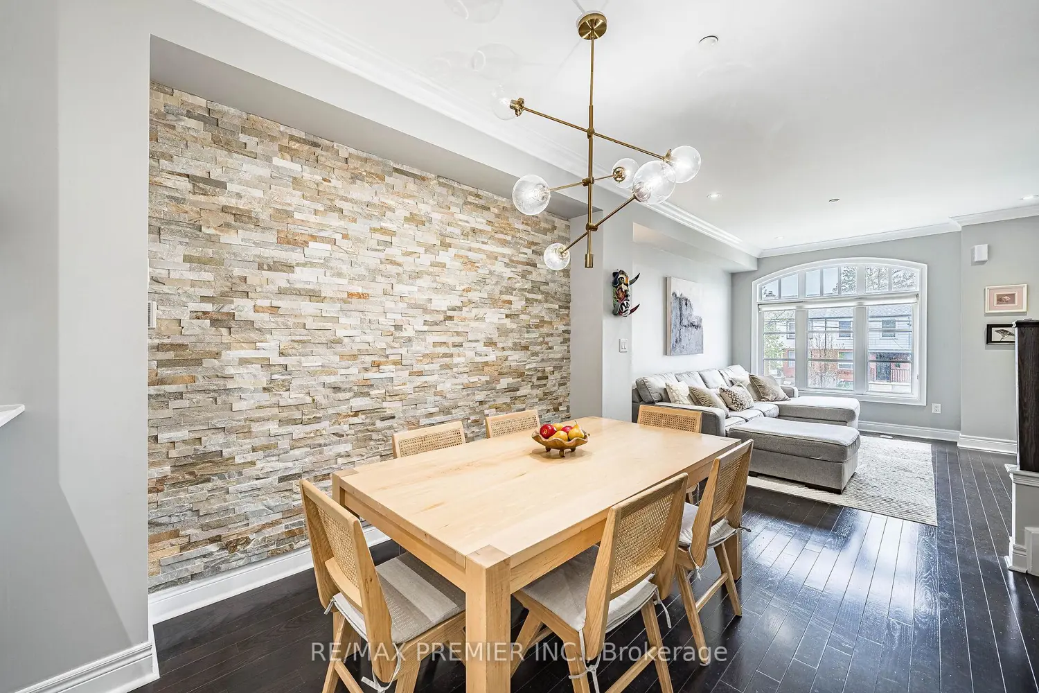 8321 Kipling Avenue 16 photo 4