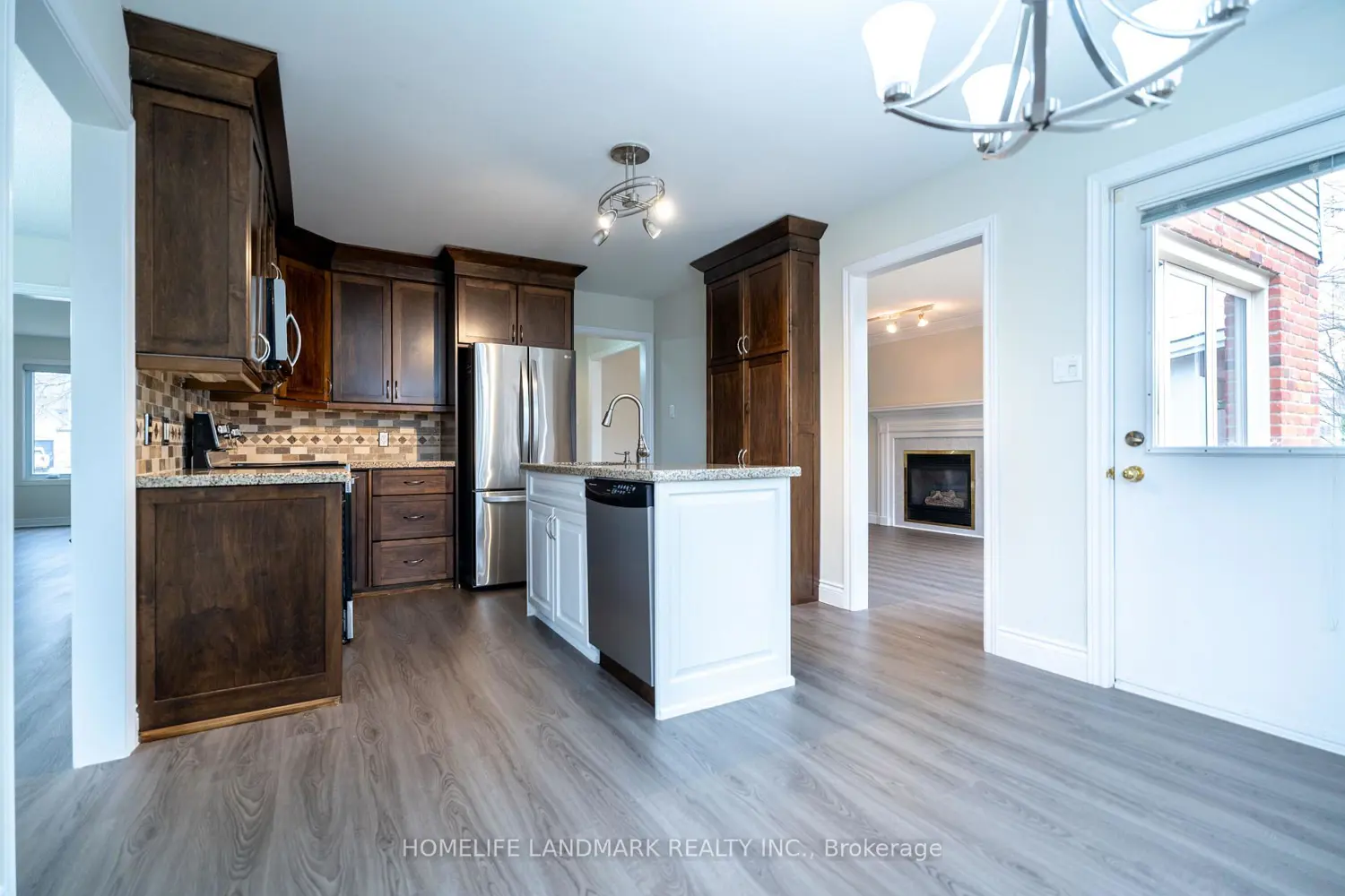 134 Moraine Court photo 5