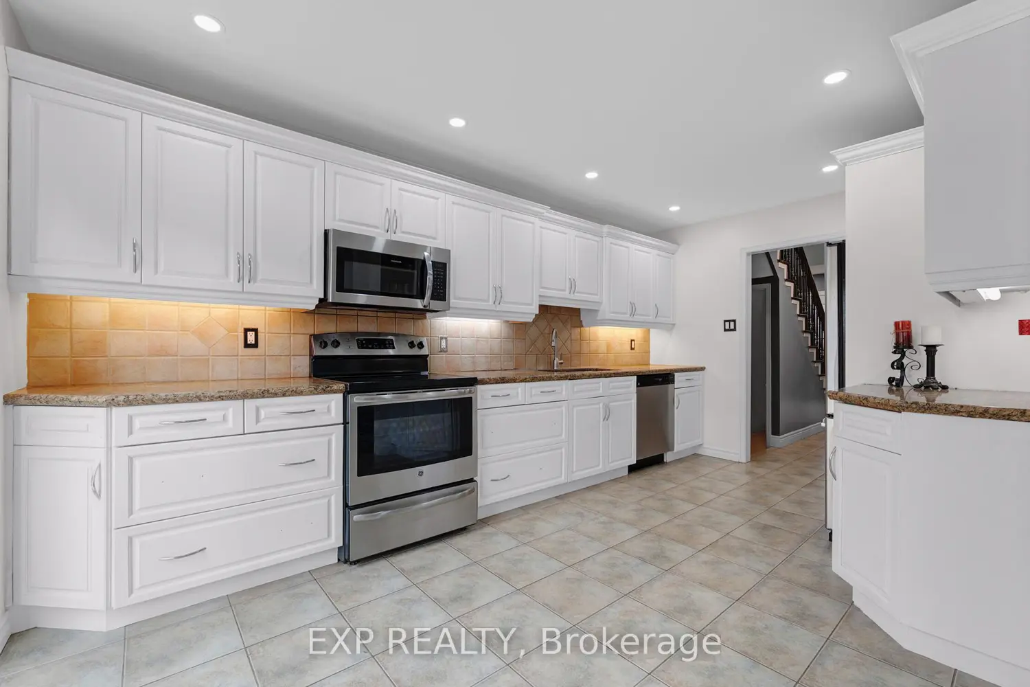 45 Sandmere Avenue photo 2
