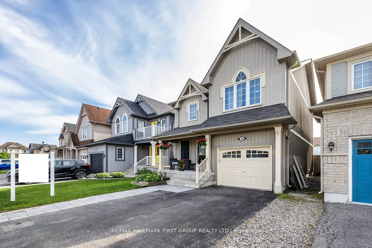 38 Allworth Crescent photo 3